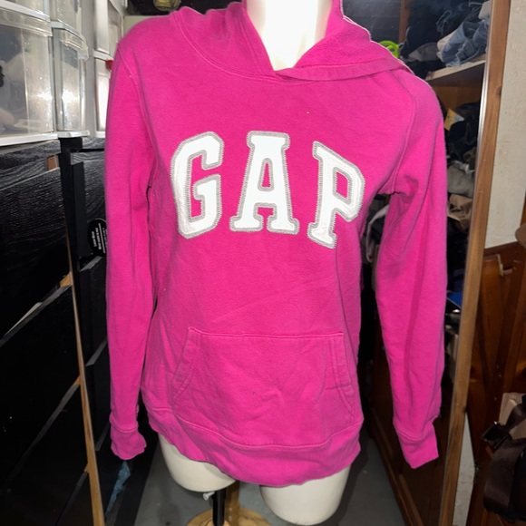 Pink small gap sweater - Picture 1 of 2